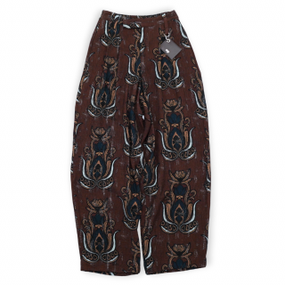 Dhruv Kapoor<br>PRINTED DRAPE PANTS IN TEXTURED FABRIC