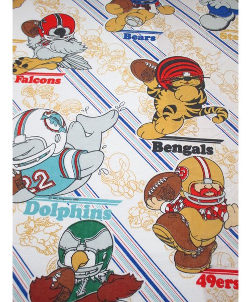 NFLキャラクター総柄プリントベッドシーツ 80年代アメリカ製- 古着通販チャム