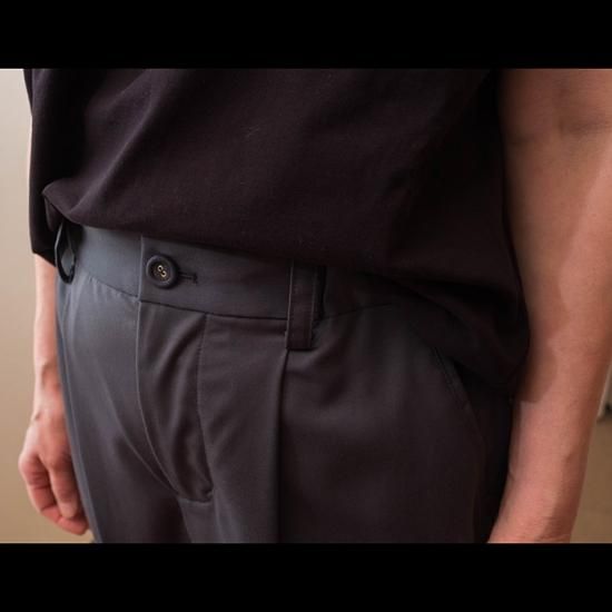 ara・ara[アラアラ] タックイージーパンツ＃グリーン - ミナペルホネン