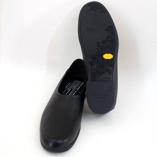 TRAVEL SHOES by chausser (トラベルシューズバイショセ