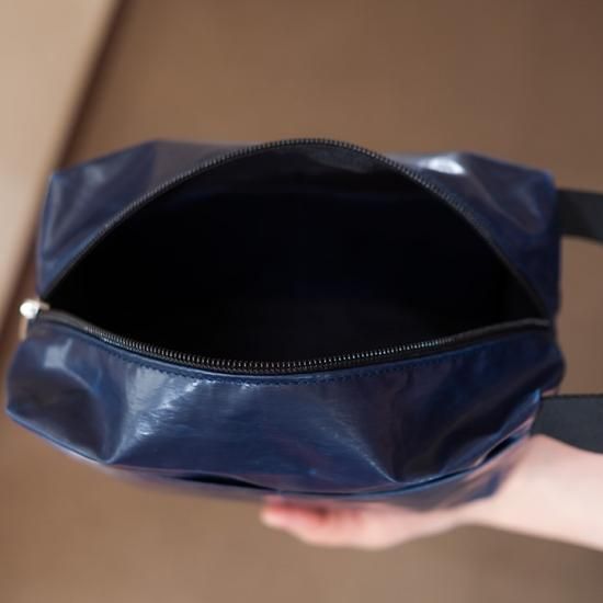 【正規品直輸入】 gomme(ジャックゴム) jack ナイロンポーチBOX ミナ #NAVY- バッグ