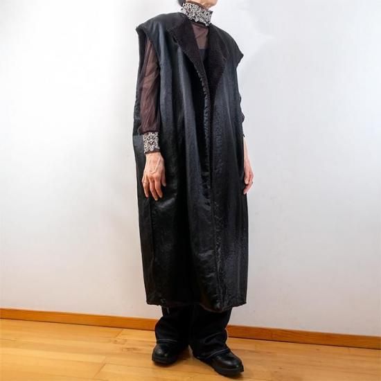 Honnete [オネット] ダブルフェイスボアロングベスト ブラック - リン