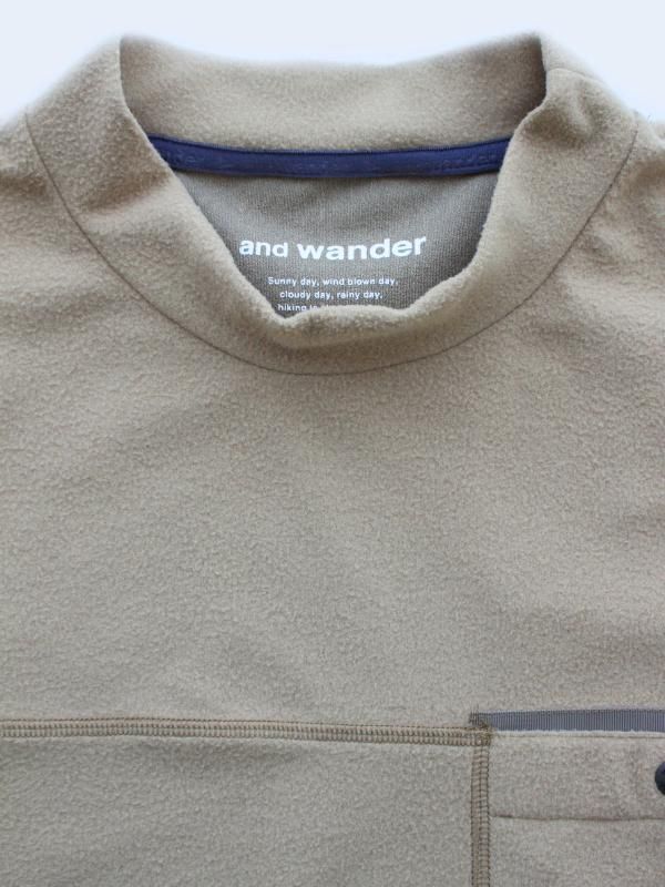 W's thermotron mock neck T #Beige [5741284101] _ and wander