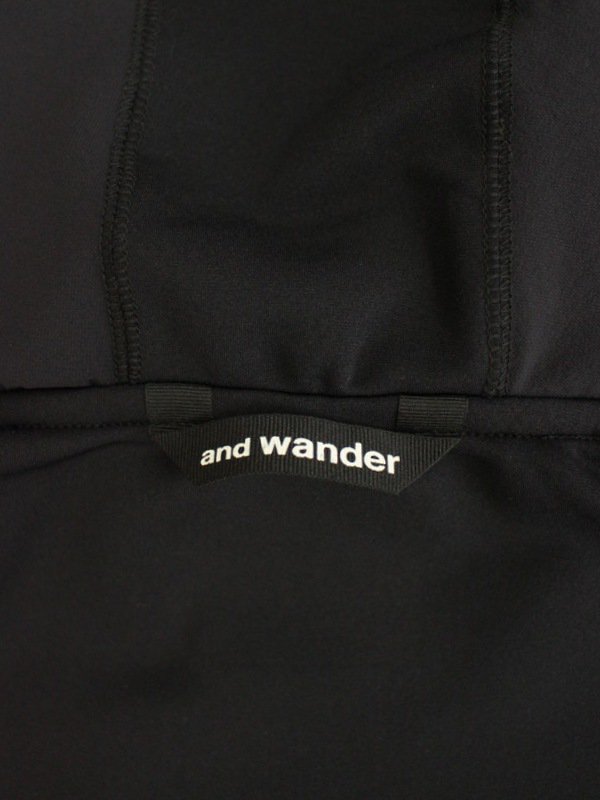 andwander｜アンドワンダー Women's hybrid warm pocket hoodie #black