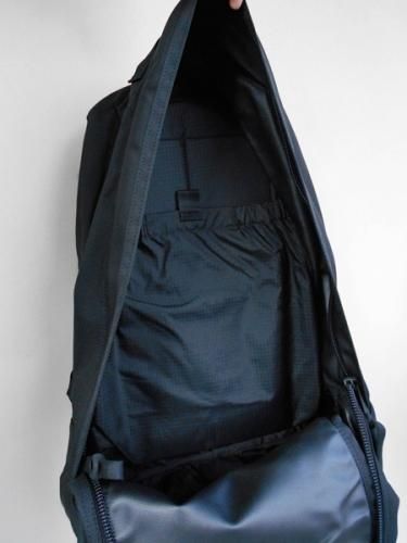 GREGORY 【グレゴリー】 DAY PACK / CORDURA ballistic BLACK