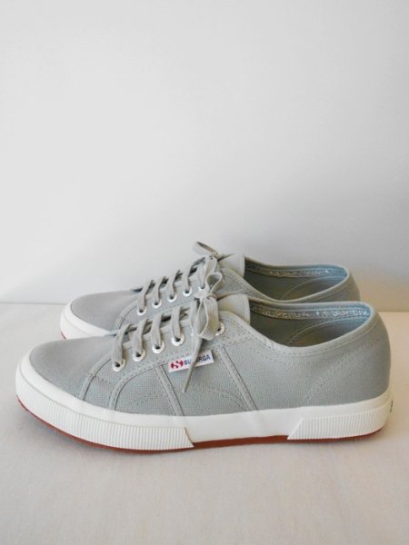 SUPERGA 【スペルガ】 2750-COTU CLASSIC 2色 (Men's) - 『strato』  Jackman,NARU,Ordinary Fits,Manual Alphabet ,Traditional Weatherwear,mao  made,Harriss,French Bull,Barbour,Fred Perry,NANGA,Le Melange,Arvor  Maree,Gregory,Audience,kepani などの通販～兵庫県 ...