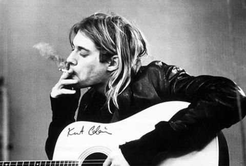 ニルヴァーナ NIRVANA Kurt Cobain Legend American Rock Band v9 ポスター -  通販ポスター『映画、音楽、洋楽、ロック、 アーティスト、バイク 』各種ポスターあります！ポスター販売サイト”h2fposters.com”