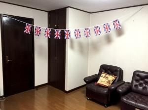 TOSPA 10枚ミニ連続旗 イギリス 英国 UK 国旗 14×21cm 全長約3.5