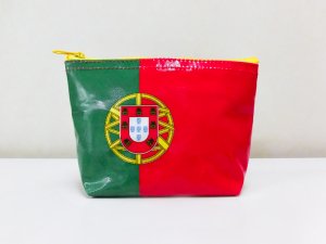 国旗ポーチ ポルトガル国旗柄 国旗柄小物入れ ジッパー付き トスパ世界の国旗販売ショップ