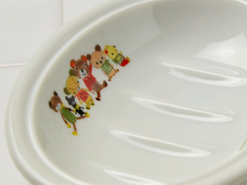 Shinzikatoh シンジカトウデザイン　テディベアくまのイラスト　陶器のソープデッシュ　石鹸置き