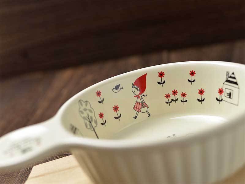 shinzikatoh シンジカトウデザイン 赤ずきんちゃんのデザインが可愛い美濃焼グラタン皿