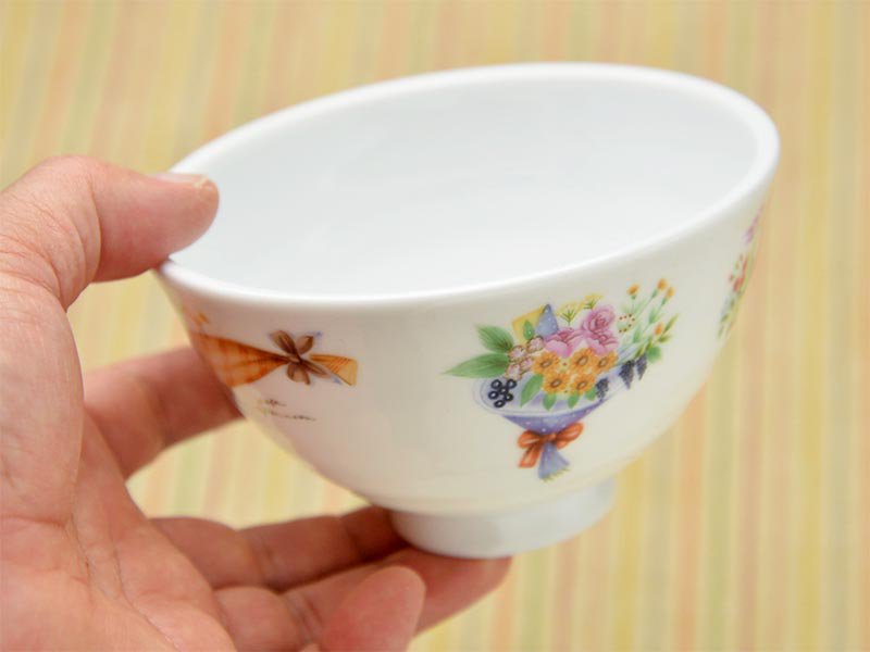 Shinzi Katoh シンジカトウ　花束のイラスト　お茶碗　美濃焼