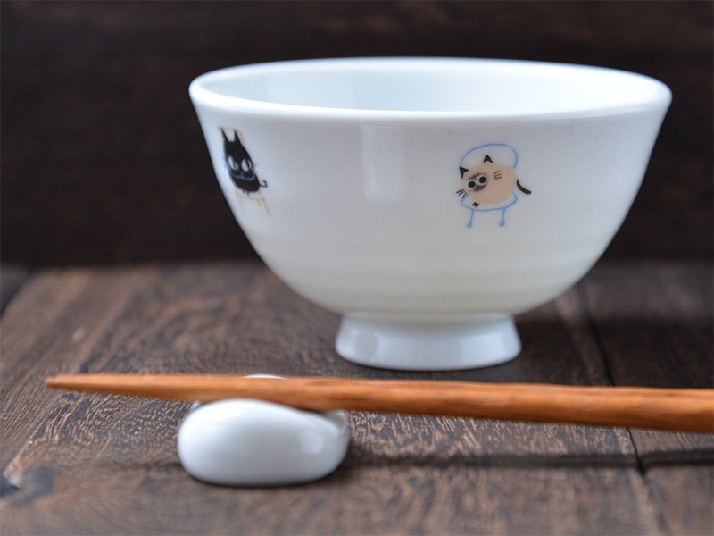 Shinzikatoh シンジカトウ デザイン リラックスモードの猫たちのイラストが可愛い 陶器のお茶碗 生活雑貨通販 ゼルポティエ