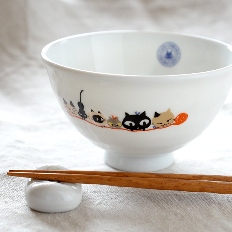 可愛い食器 シンジカトウデザイン 猫達のイラストが愛らしい 茶碗 大