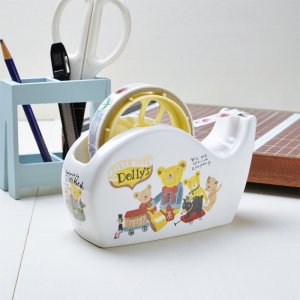 󥸥ȥǥ󡡥ȥʤޤΥ饹Ȥİ<br>Dolly's ɡ꡼꡼DOƫΥơץå (Dolly's series Tape cutter)