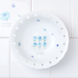 Shinzi Katoh シンジカトウ　デザイン 花言葉「夢かなう」ブルーのローズ柄がお洒落な陶器のボウル<br>ブルーローズシリーズ　ROSE　ボウル　美濃焼　日本製　
