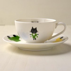 可愛い食器　シンジカトウ<br>猫とカラフルな車のイラスト　コーヒー紅茶兼用<br>プリップシリーズ　PLカップ&ソーサー　日本製　