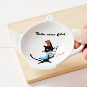 可愛い食器 シンジカトウ　バイオリンを弾く黒猫のイラストが可愛い　陶器の小皿　NCティートレーA