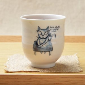 可愛い食器　シンジカトウ 学習する猫のイラストが可愛い　湯呑　HU-C　日本製