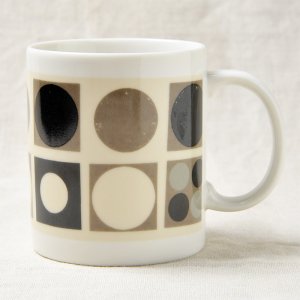 Shinzi Katoh シンジカトウ　欧風デザインのマグカップ　 CORE-B