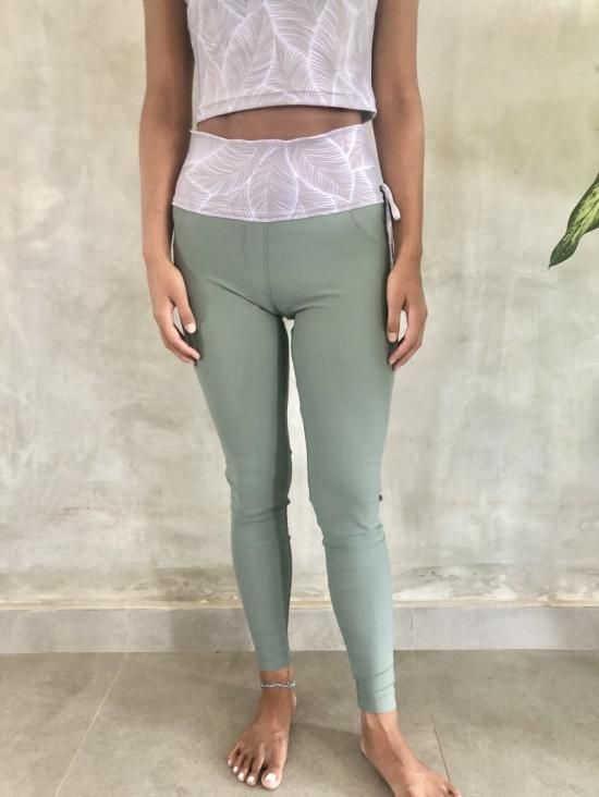 2023 AKASHAHigh Waisted SURF YOGA Leggings ϥȥե襬쥮/ IVY /3840
