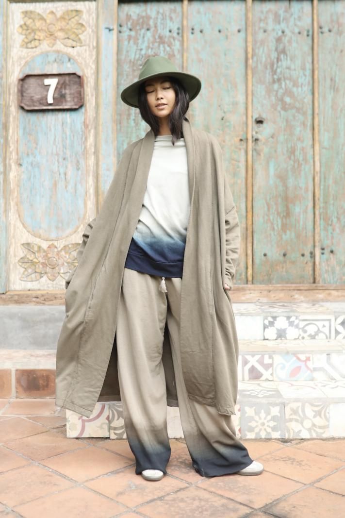 indigo sea インディゴシー ロンパース｛美品］ indigo sea (バリ草木染めビーチ＆ヨガウエアーブランド