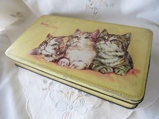 希少☆ 19世紀　フランス　アンティーク　TIN缶　猫 希少☆ 19世紀 フランス アンティーク TIN缶 猫