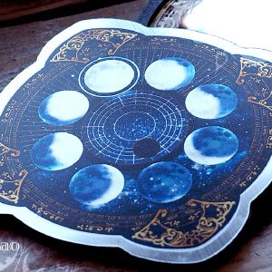 宙の鏡-月時計-』スタンドミラー - ファンタジー雑貨-魔法と神話・天体 ...
