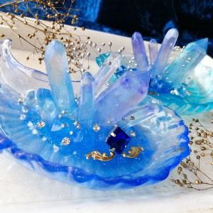 オーロラレインボーの熱帯魚と天然石のネックレス　ディップアート　ハンドメイド 直感力アップ・潜在能力を引き出す】 1点物 高品質レインボー