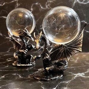 ☆巨大 水晶 台座付き☆ 3.透明度高く大きい水晶たまご・可愛い台座付き | Naturaltreasure