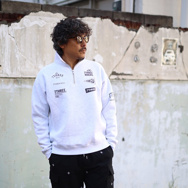 THE LOGO HALF ZIP SWEAT 23SS - 73R 公式オンラインストア | サーフ