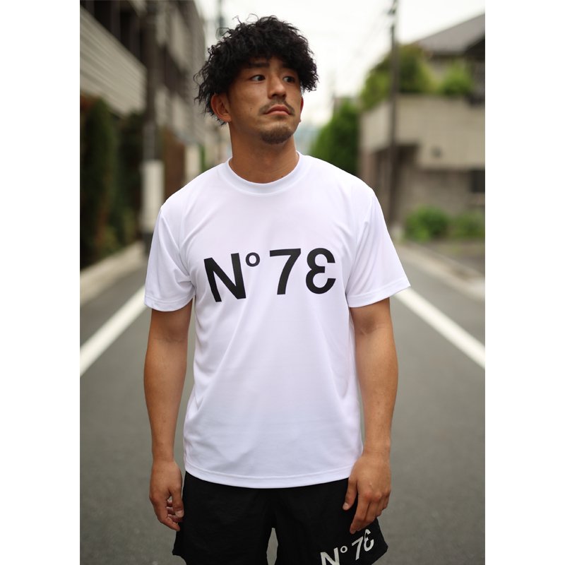新品・未使用】N°21 KIDS ロゴTシャツ カーキ16Y - Tシャツ/カットソー