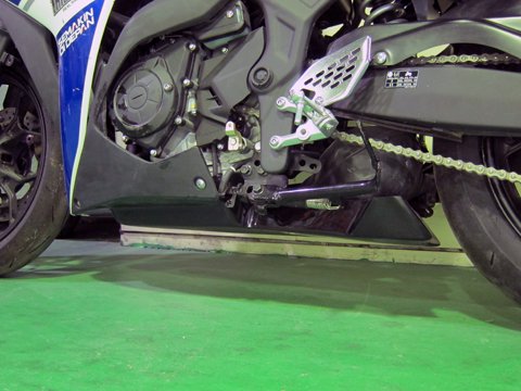 A-TECH(エーテック) YZF-R25 15～ アンダーカウルインナートレー - ミニバイクレースパーツ専門店「switch!」NSR50  NSRmini NSF100 GROM XR100 APE100 KSR CBR250R