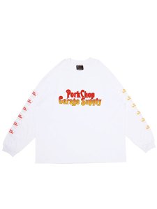 <img class='new_mark_img1' src='https://img.shop-pro.jp/img/new/icons1.gif' style='border:none;display:inline;margin:0px;padding:0px;width:auto;' />【PORKCHOP GARAGE SUPPLY】 ROUNDED L/S TEE (ワイドシルエット プリント L/S Tシャツ) White