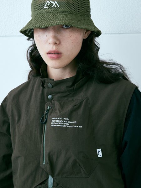 30% OFF SALE 【CMF OUTDOOR GARMENT】 OVERLAY JACKET (2WAY ナイロン