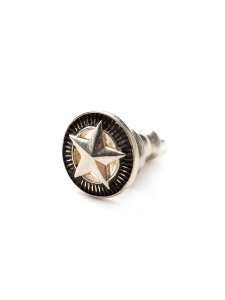<img class='new_mark_img1' src='https://img.shop-pro.jp/img/new/icons43.gif' style='border:none;display:inline;margin:0px;padding:0px;width:auto;' />【CALEE】 Silver star concho pierce (ピアス) Silver
