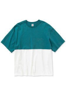 <img class='new_mark_img1' src='https://img.shop-pro.jp/img/new/icons43.gif' style='border:none;display:inline;margin:0px;padding:0px;width:auto;' />【CALEE】 Drop shoulder logo embroidery t-shirt -Contrast- (ドロップショルダー S/S Tシャツ) Emerald green