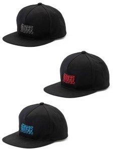 <img class='new_mark_img1' src='https://img.shop-pro.jp/img/new/icons1.gif' style='border:none;display:inline;margin:0px;padding:0px;width:auto;' />【CALEE】 CAL EMBROIDERY TWILL CAP (ツイル スナップバックキャップ) 