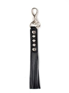 <img class='new_mark_img1' src='https://img.shop-pro.jp/img/new/icons43.gif' style='border:none;display:inline;margin:0px;padding:0px;width:auto;' />【CALEE】 STUDS LEATHER ASSORT KEY RING ＜TYPE I＞ A (スタッズ レザー キーリング) Black