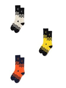 <img class='new_mark_img1' src='https://img.shop-pro.jp/img/new/icons1.gif' style='border:none;display:inline;margin:0px;padding:0px;width:auto;' /> EVILACT  WAVE LONG SOCKS (  å ) 