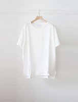 <img class='new_mark_img1' src='https://img.shop-pro.jp/img/new/icons13.gif' style='border:none;display:inline;margin:0px;padding:0px;width:auto;' />THEE /Linen tee (White)