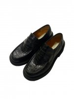 <img class='new_mark_img1' src='https://img.shop-pro.jp/img/new/icons47.gif' style='border:none;display:inline;margin:0px;padding:0px;width:auto;' />JieDa / LEATHER LOAFERS 