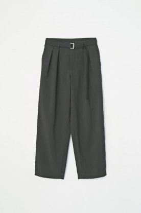 VICTIM / 2 TUCK SLACKS (DEEP BLACK)