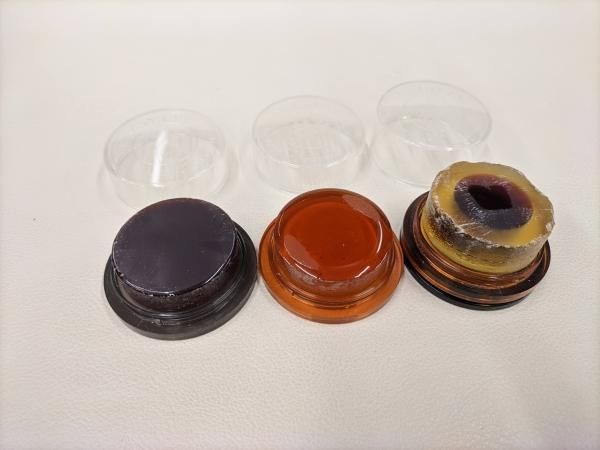 CECILIA SANCTUS フルサイズ　ロジンスプレッダー付 Amazon.com: CECILIA 'Sanctus' Rosin for Violin, Rosin