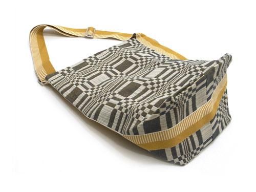 JOHANNA GULLICHSEN Tetra Shoulder Bag Doris LEAD