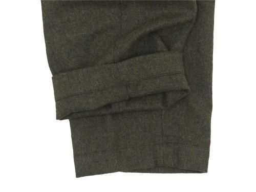 TOUJOURS Tapered Tuck Trousers OLIVE BROWN TM27RP03