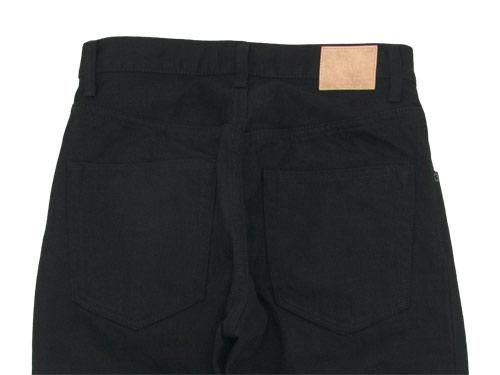 HATSKI Loose Tapered Denim BLACK
