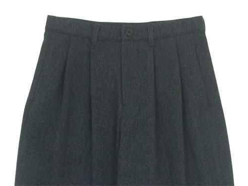 Charpentier de Vaisseau Bryan 2Tuck Pants GRAY x BLACK