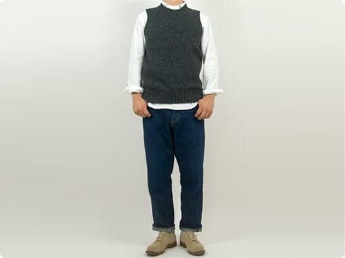 Charpentier de Vaisseau Kurson 3G Crew Neck Knit Vest DARK GRAY