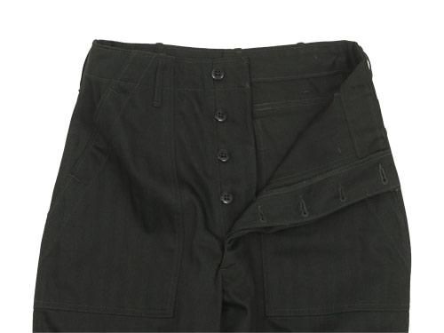 tuki ベイカーパンツ　ブラック TUKI(ツキ) / RESTOCK baker pants -black-(0152) | Signs